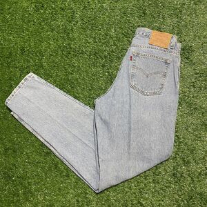 Levi’s 550 Women’s Jeans Size 16 Light Wash Relaxed Fit Tapered Leg 2002 Vintage